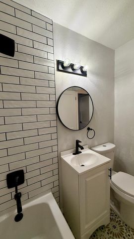 3037 E Brill Street, Phoenix, AZ 85008