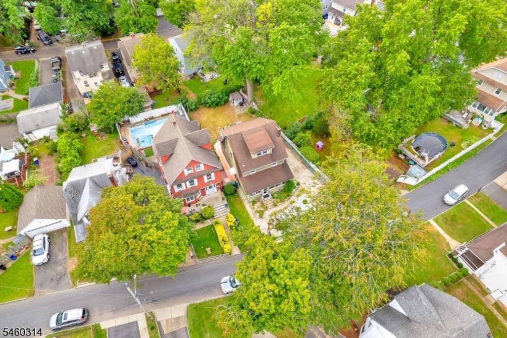 9 Halcyon Pl, Bloomfield Twp., NJ 07003 — photo 4