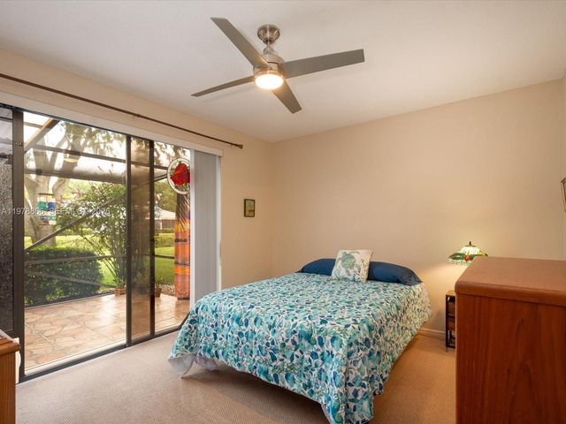 8652 Via Reale 1, Boca Raton, FL 33496