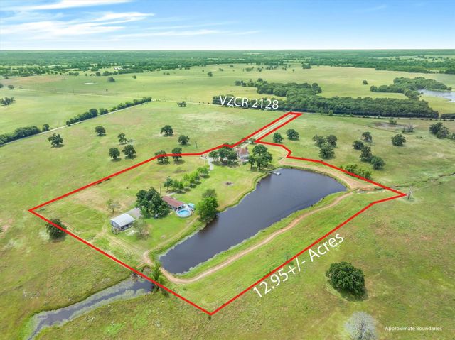 2364 VZ County Road 2128, Wills Point, TX 75169