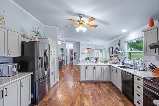 2364 VZ County Road 2128, Wills Point, TX 75169