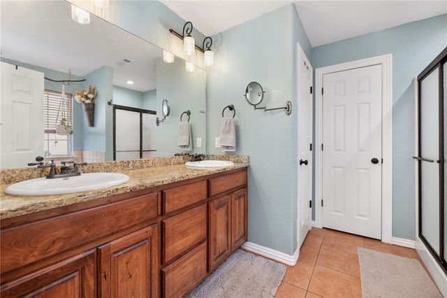 11093 Waterleaf Lane, Prairie Grove, AR 72753