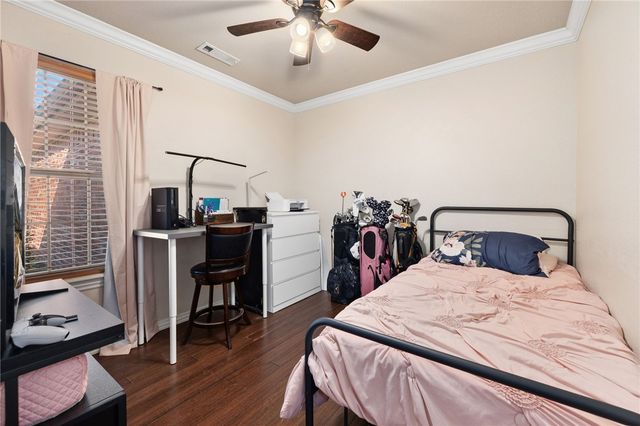 11093 Waterleaf Lane, Prairie Grove, AR 72753