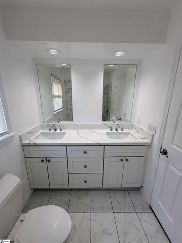 222 Cross Field Circle, Greenville, SC 29607