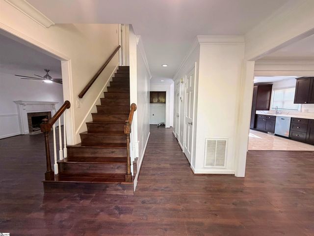 222 Cross Field Circle, Greenville, SC 29607