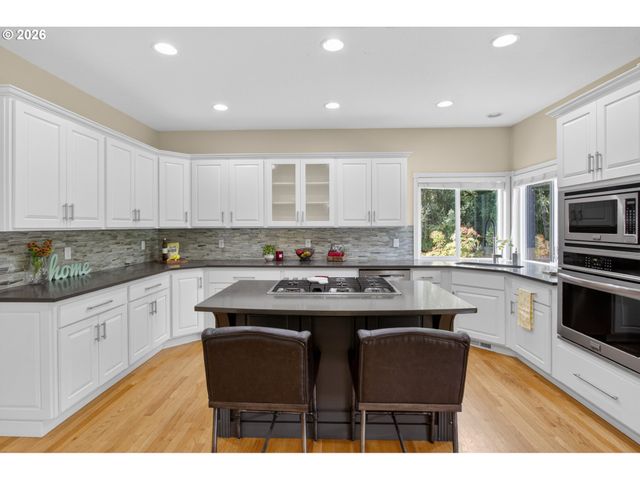 2602 Ne 172ND Cir, Ridgefield, WA 98642