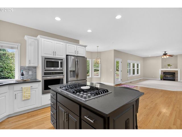 2602 Ne 172ND Cir, Ridgefield, WA 98642