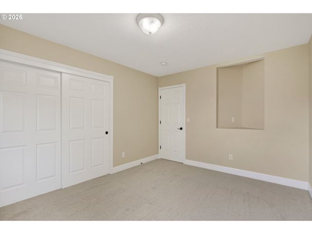 2602 Ne 172ND Cir, Ridgefield, WA 98642