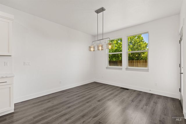 1101 W Blaine Ave, Nampa, ID 83651