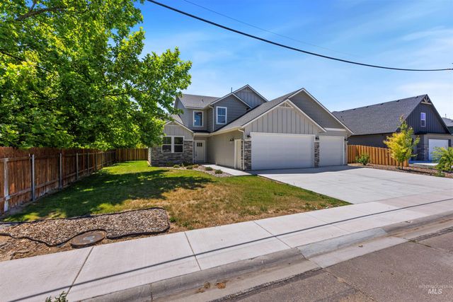 1101 W Blaine Ave, Nampa, ID 83651