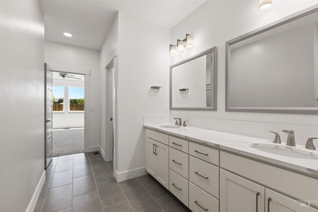 1101 W Blaine Ave, Nampa, ID 83651