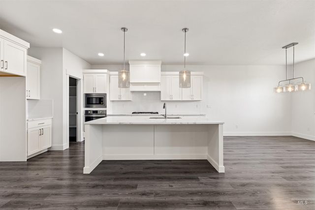 1101 W Blaine Ave, Nampa, ID 83651