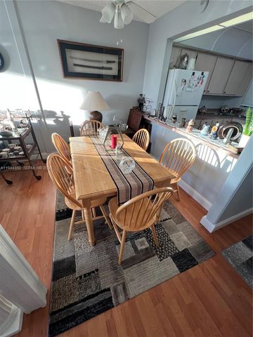 8900 Washington Blvd 402, Pembroke Pines, FL 33025