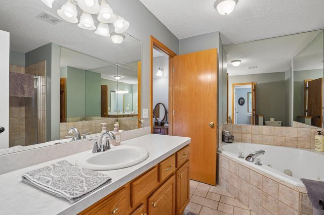 14079 Bluebird Trail NE, Prior Lake, MN 55372