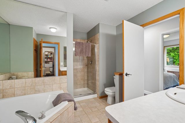 14079 Bluebird Trail NE, Prior Lake, MN 55372