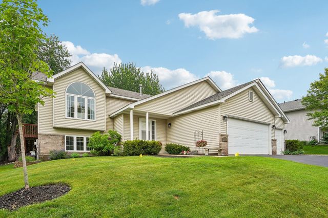 14079 Bluebird Trail NE, Prior Lake, MN 55372