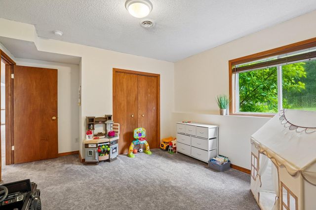 14079 Bluebird Trail NE, Prior Lake, MN 55372