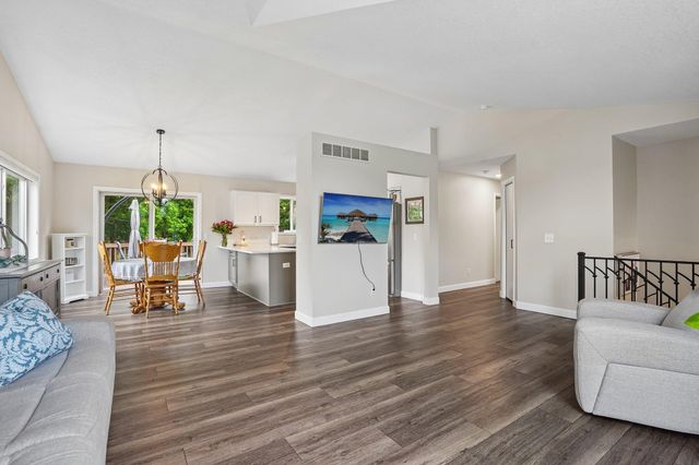 14079 Bluebird Trail NE, Prior Lake, MN 55372