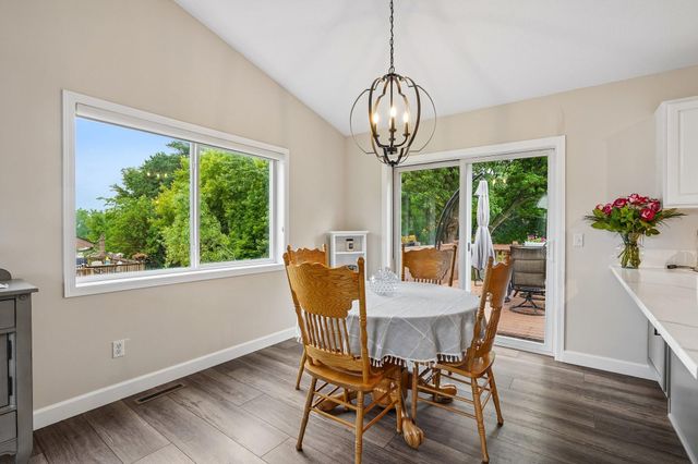 14079 Bluebird Trail NE, Prior Lake, MN 55372