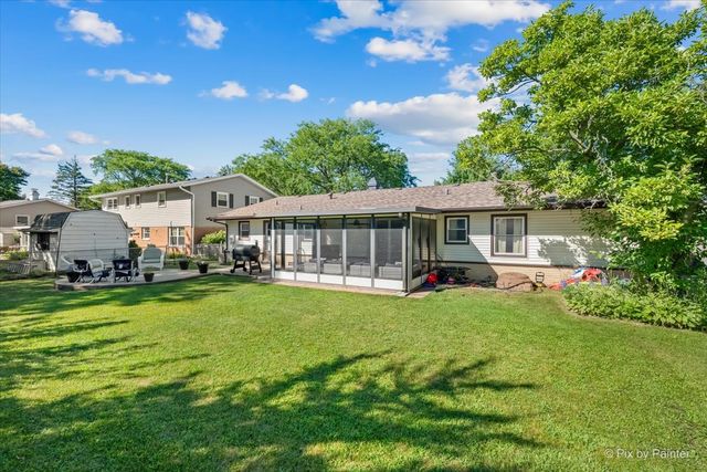43 Grange Road, Elk Grove Village, IL 60007
