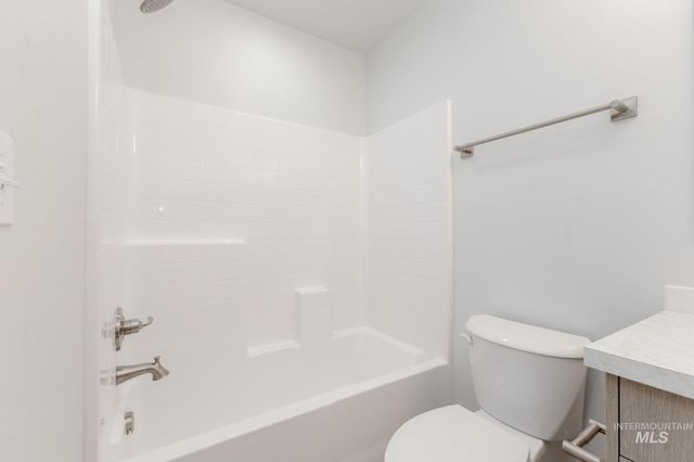 2827 N Rocky Bottom Way, Kuna, ID 83634
