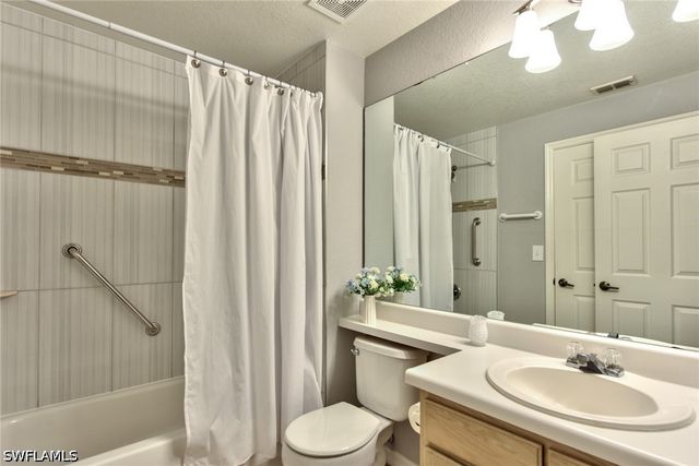 4610 Saint Croix LN 1016, Naples, FL 34109