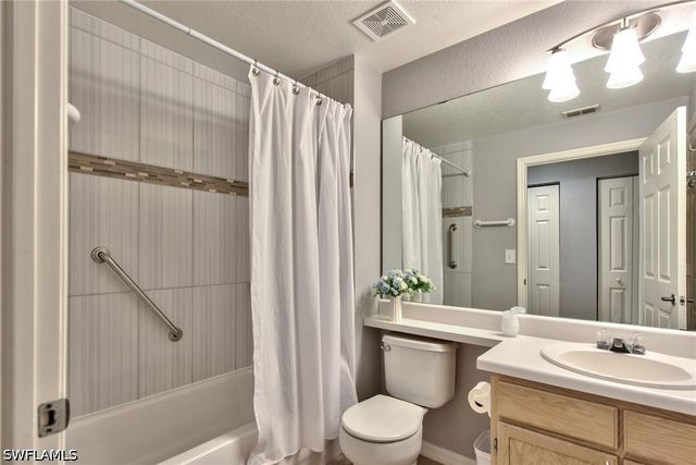 4610 Saint Croix LN 1016, Naples, FL 34109