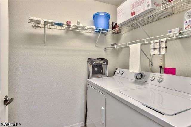 4610 Saint Croix LN 1016, Naples, FL 34109