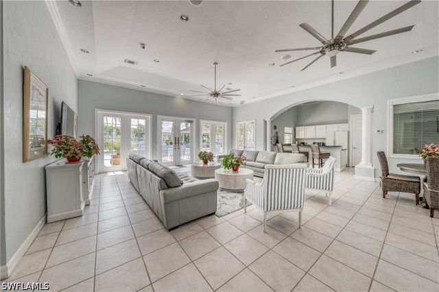 4610 Saint Croix LN 1016, Naples, FL 34109