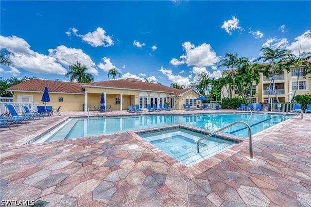 4610 Saint Croix LN 1016, Naples, FL 34109