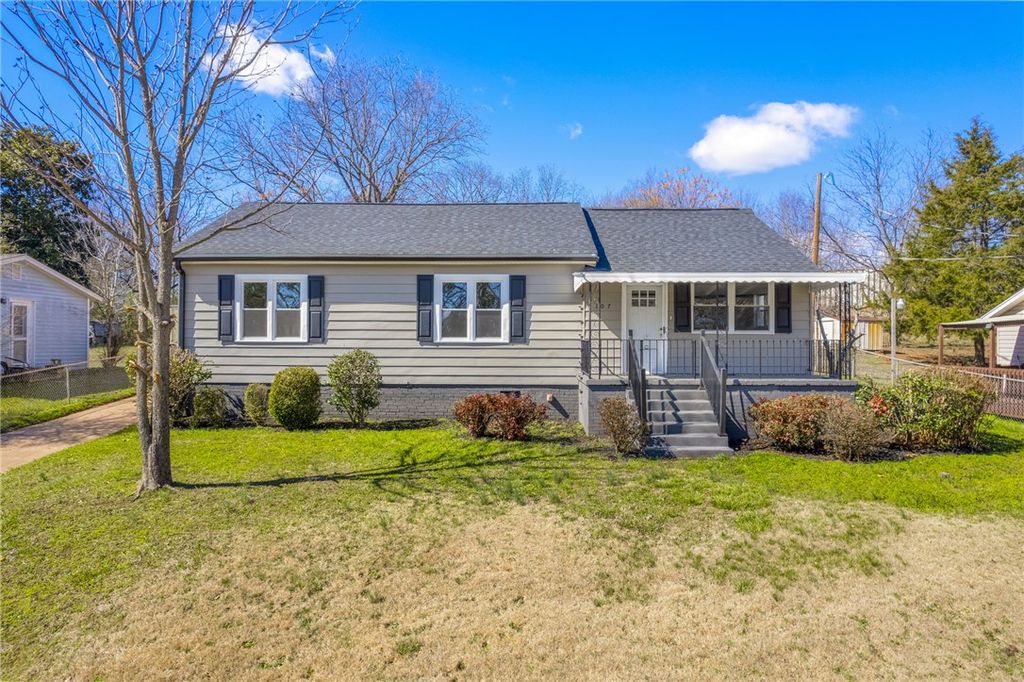 107 Boyd Avenue, Simpsonville, SC 29681