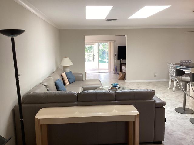 13861 Packard Terrace, Delray Beach, FL 33484