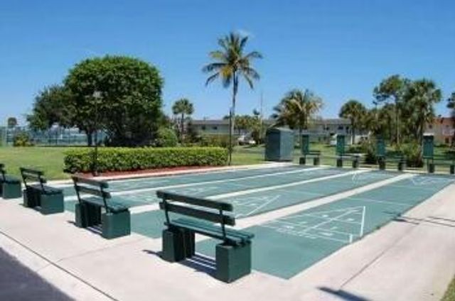 1181 Carlton Court 202, Fort Pierce, FL 34949