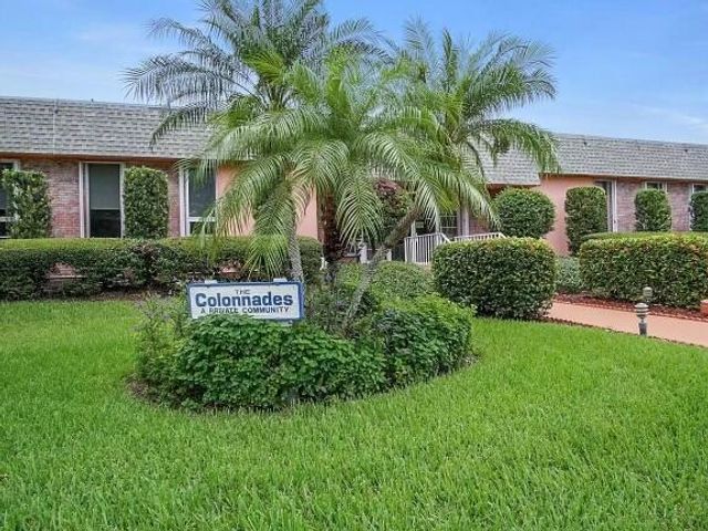 1181 Carlton Court 202, Fort Pierce, FL 34949