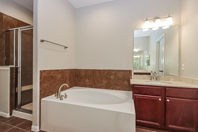 17115 Amarose Drive, Houston, TX 77090