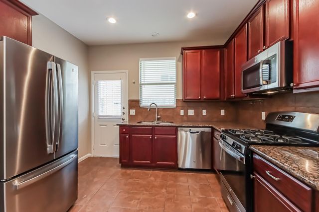 17115 Amarose Drive, Houston, TX 77090