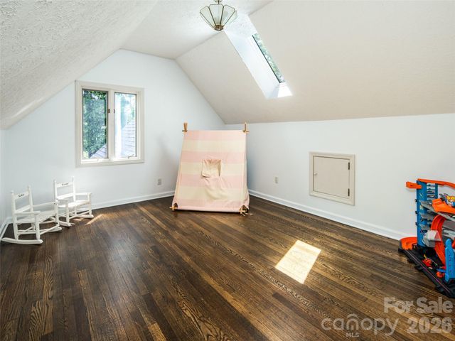 363 Rickel Drive, Hendersonville, NC 28739