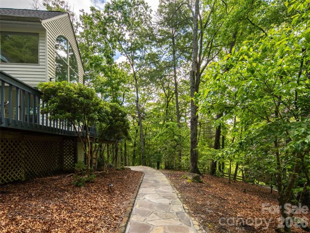 363 Rickel Drive, Hendersonville, NC 28739