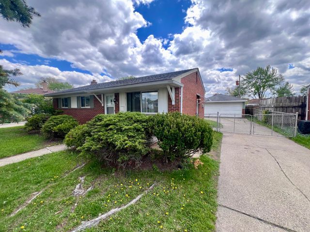 2252 Winston Drive, Sterling Heights, MI 48310