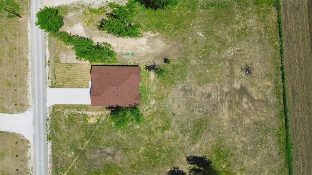 17425 FM 38, Petty, TX 75470