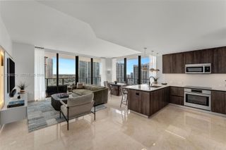 68 SE 6th St 2612, Miami, FL 33131