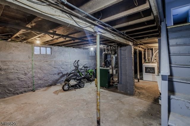 158 Glenwood Ave, Bloomfield Twp., NJ 07003