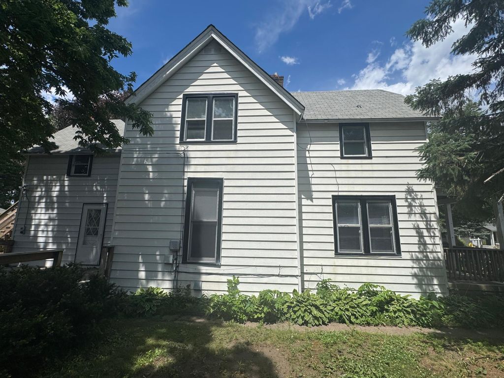 128 4th Avenue S, South Saint Paul, MN 55075 — photo 2