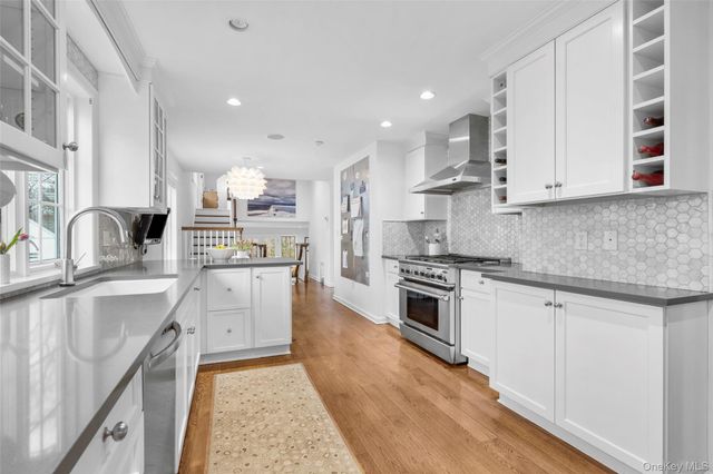 584 Forest Avenue, New Rochelle, NY 10804