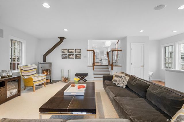 584 Forest Avenue, New Rochelle, NY 10804