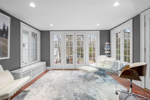 584 Forest Avenue, New Rochelle, NY 10804