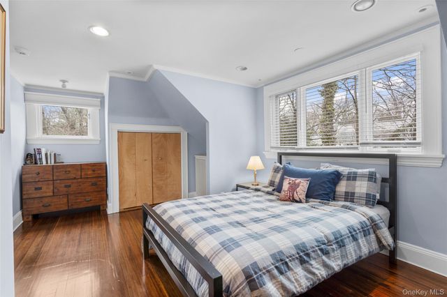 584 Forest Avenue, New Rochelle, NY 10804