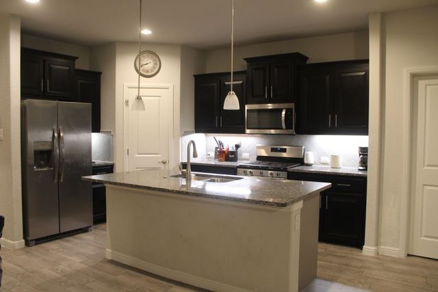 1215 Pacifica Trail, Cleburne, TX 76033
