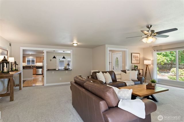 8520 State Rt 302 NW, Gig Harbor, WA 98329