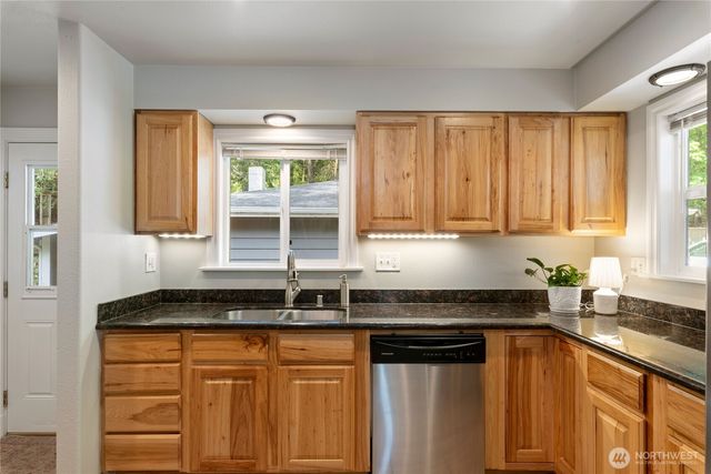 8520 State Rt 302 NW, Gig Harbor, WA 98329
